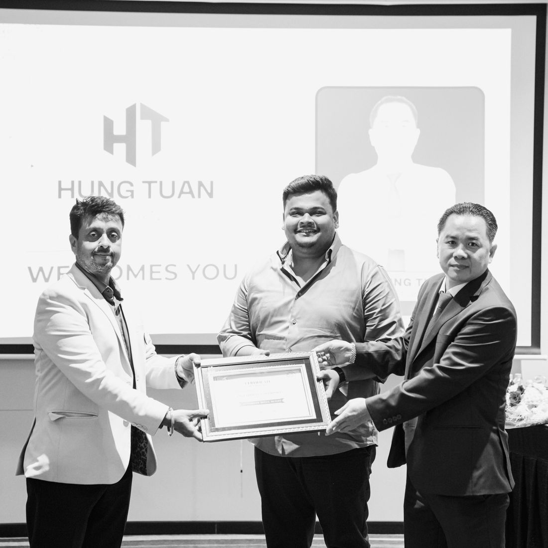 Hung Tuan welcoming its Hubballi outlet partner
